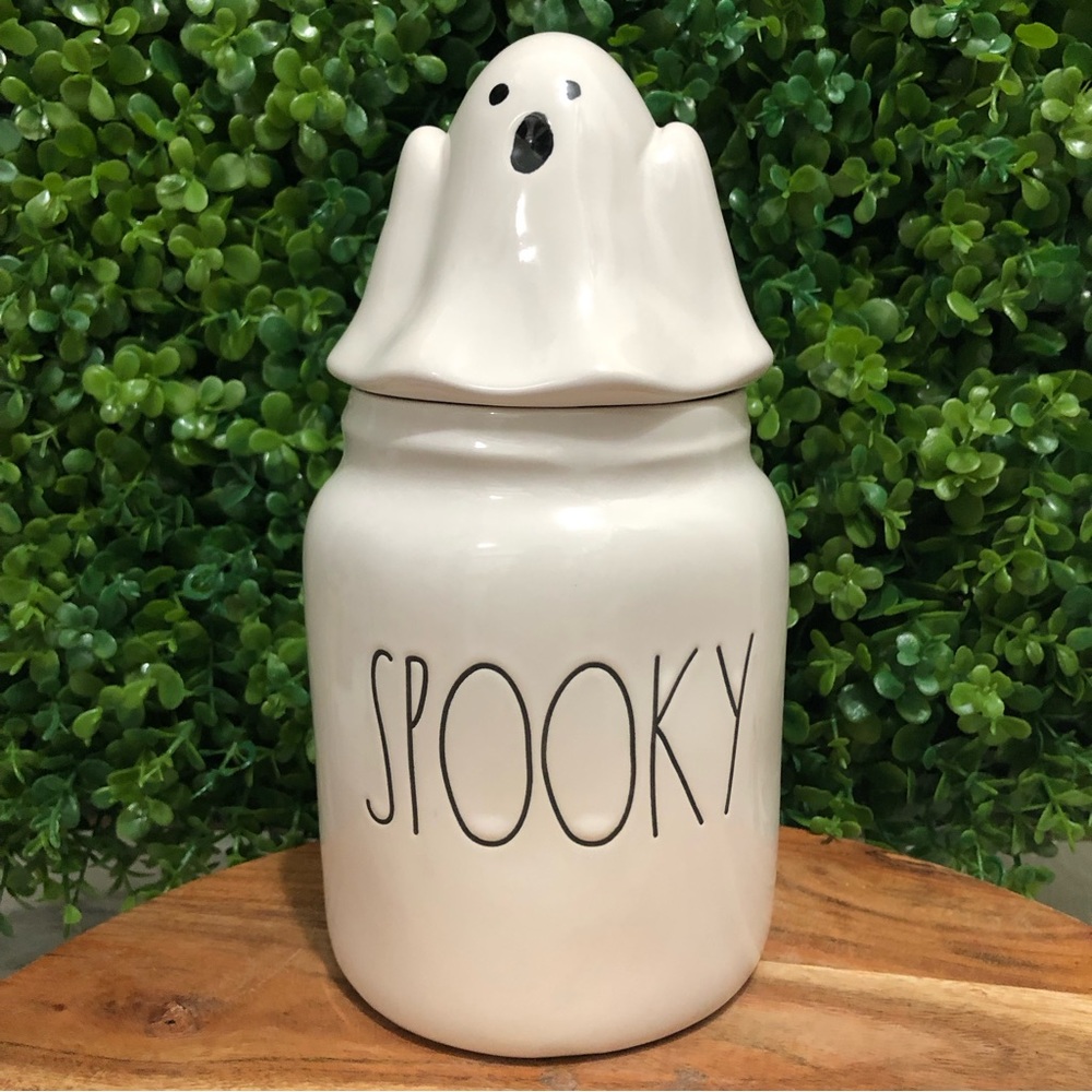 RAE Dunn New “spooky “cookie jar